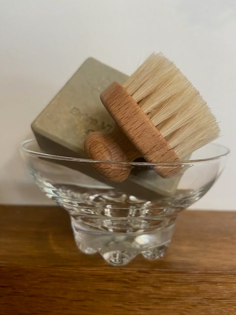 Glass Pedestal Soap Shave Dish