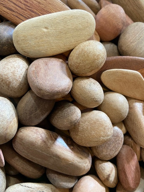 Aromatherapy Pillar & Natural Timber "Stones"