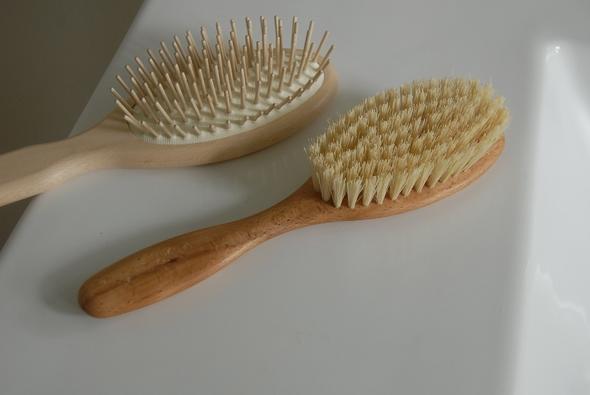 Vegan Happy Hair Brush