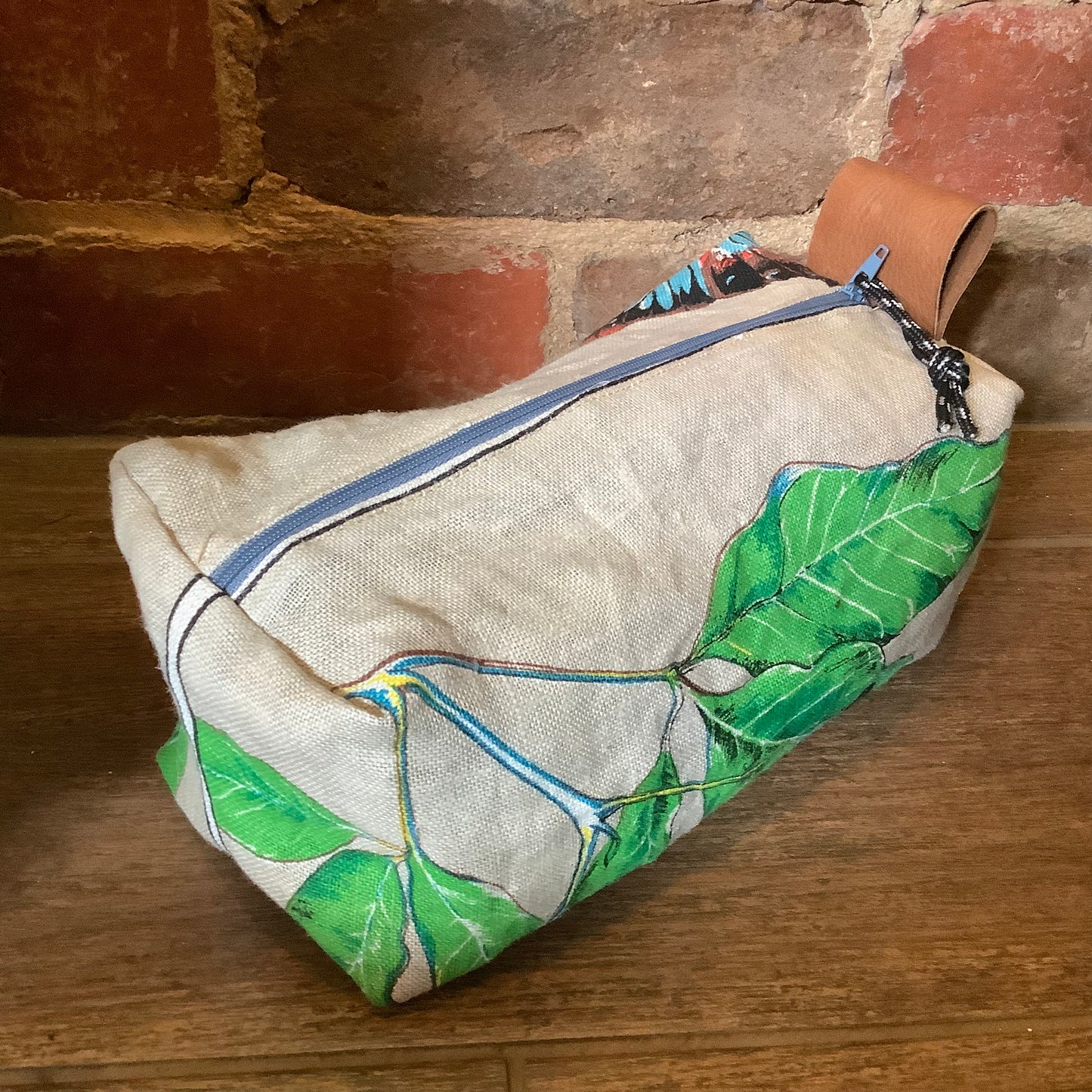 The Green Store Vintage Linen Jerome Bag