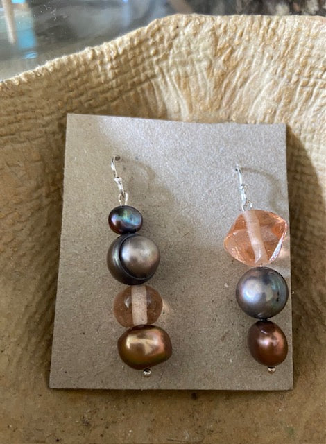 kaw - Vintage Glass & Freshwater Pearl Earrings