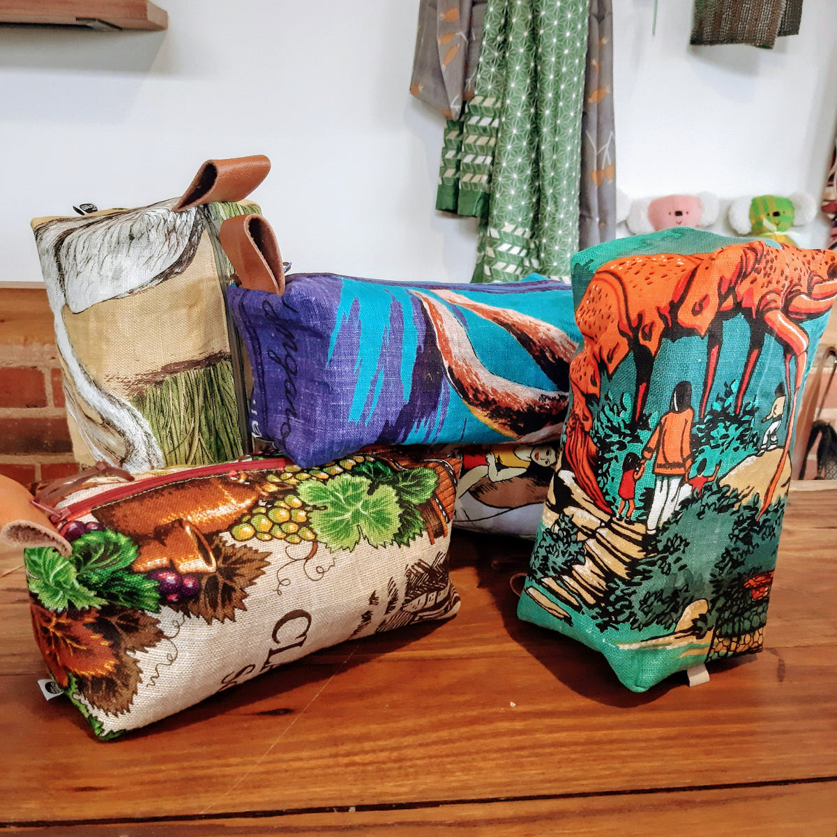 The Green Store Vintage Linen Jerome Bag