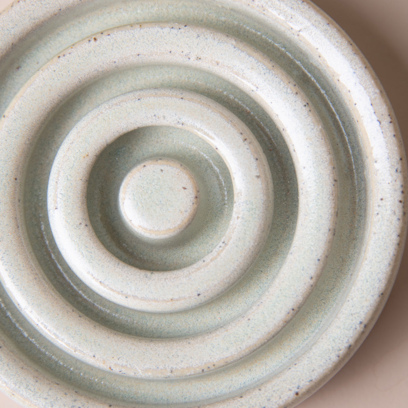 Lauren McQuade Ceramic Circle Soap Dish