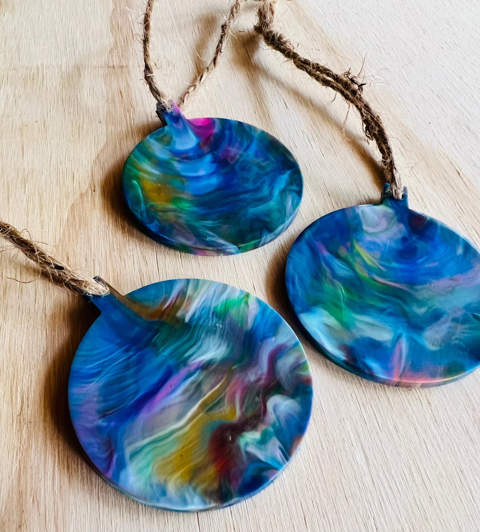 Singleuse Multiverse Christmas Bauble Hanging Decoration – The Green Store